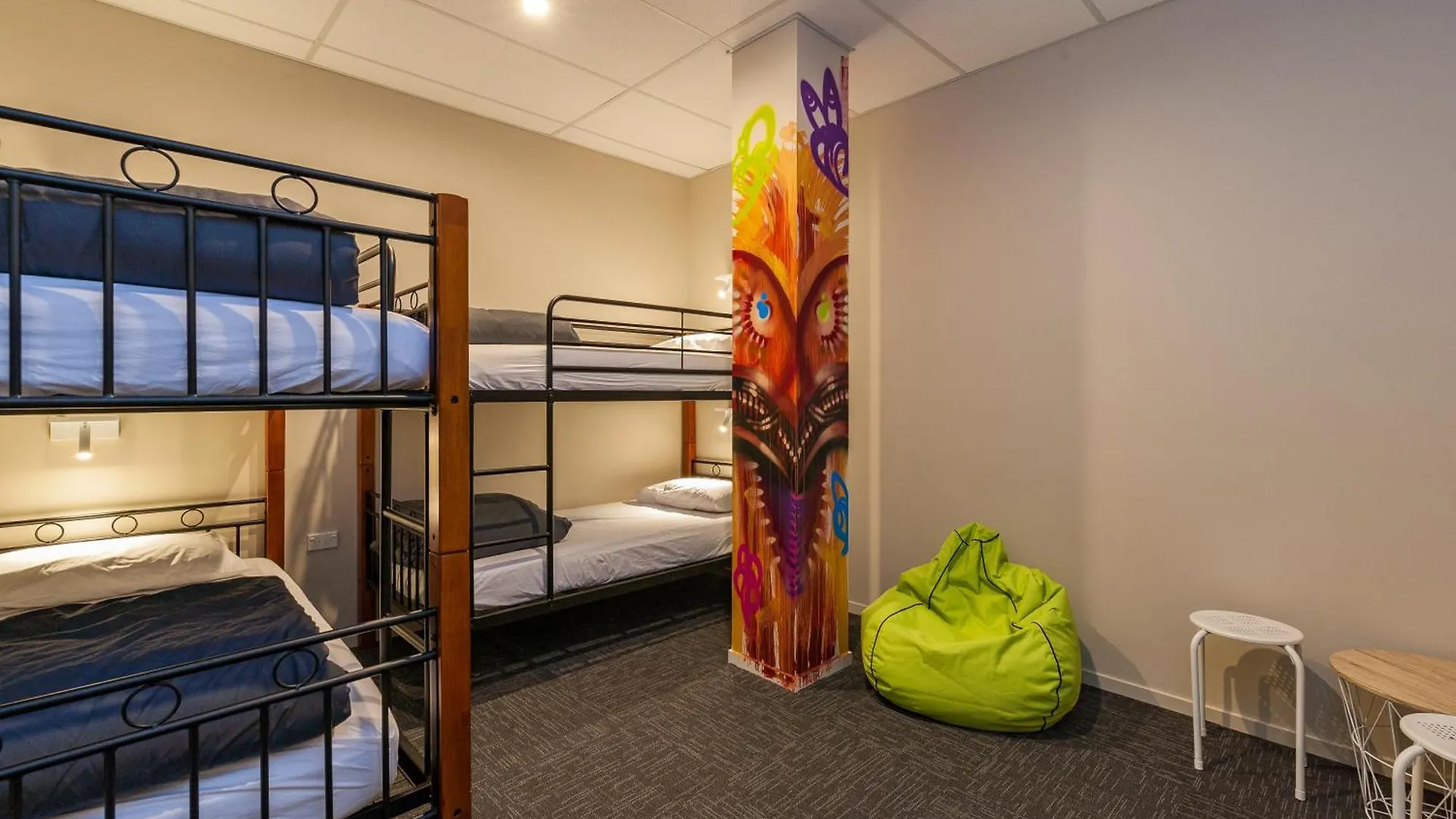 Hostel Rock Solid Backpackers Rotorua