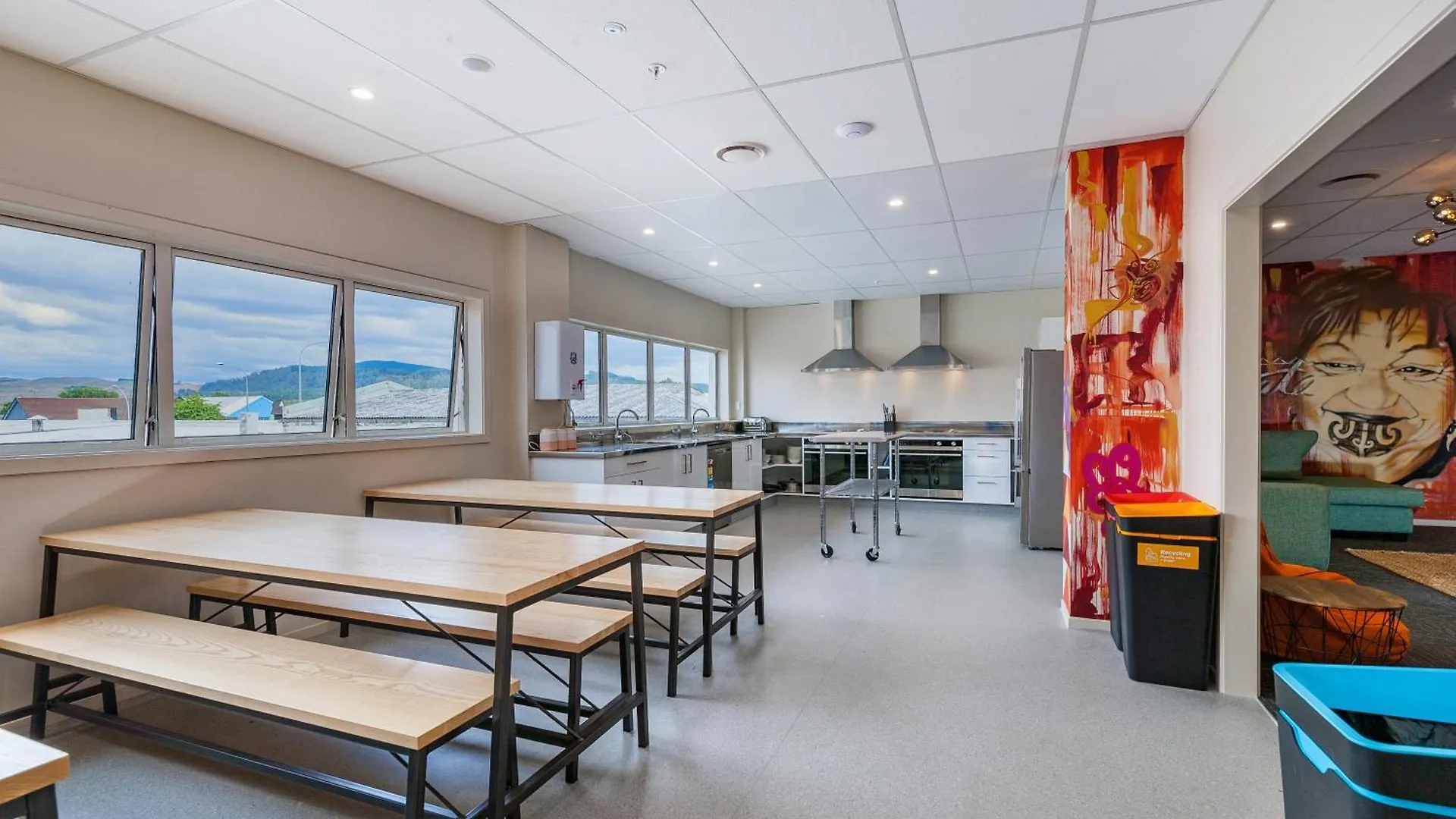 Rock Solid Backpackers Rotorua Hostel
