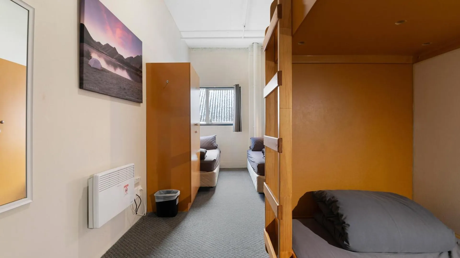 Hostel Rock Solid Backpackers Rotorua